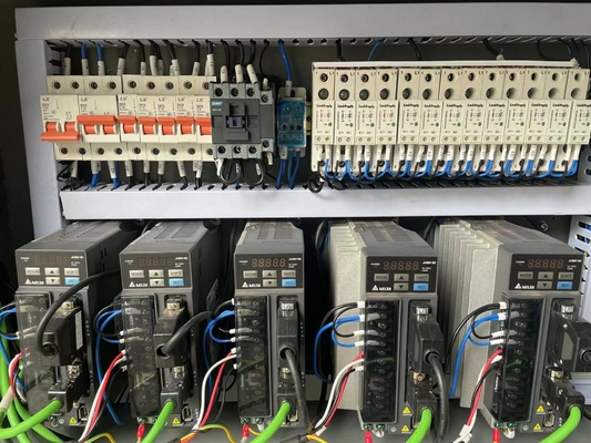 Máy đóng gói khăn giấy ướt công suất cao Chứng nhận PLC Control CE, máy đóng gói khăn ướt đa chức năng