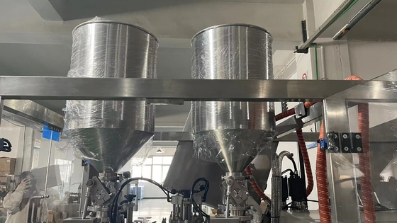 Máy nhét ống mềm và niêm phong nhiệt bên trong bằng nhựa tổng hợp với máy làm mát cho kem tay