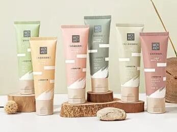 Kem kem đánh răng chất lấp ống nhựa