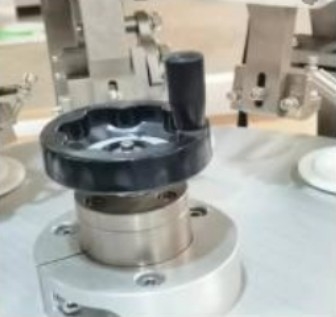Máy bôi trơn và niêm phong Máy đóng gói niêm phong nhiệt
