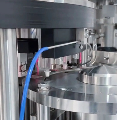 Máy nắp đệm tự động nhựa dùng một lần tiêm ống tiêm chứa gel