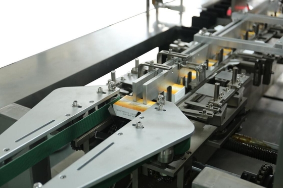 Máy nắp hộp tự động Máy niêm phong Máy đóng hộp hộp hộp cho dây chuyền sản xuất