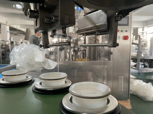 Chi tiết Laminated nhôm mềm ống điền niêm phong Máy tốc độ 50-75pcs/Min