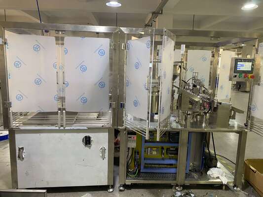 Máy chiết rót xi lanh cho tác nhân dinh dưỡng thú y