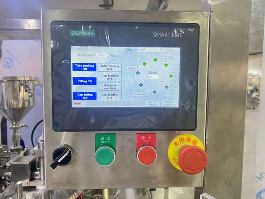 Thiết bị nhét và niêm phong ống tiêm nước được tùy chỉnh Chăm sóc thú y