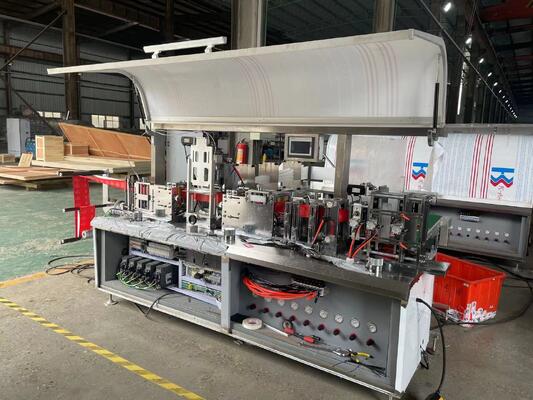 Máy đóng gói khăn ướt đơn tốc độ cao Máy đóng gói bốn mặt Máy đóng gói cồn chuẩn bị